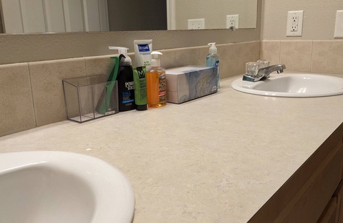 Hillsboro Casa | Cozy private bedroom near downtown Hillsboro