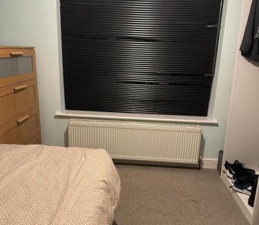 Heathfield Casa | Cozy private room in South London