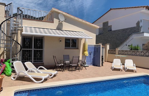 El Mas Fumats Casa | Casa de vacaciones - piscina privada , aire accondicionado, fibra optica