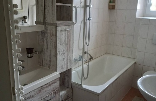Arzberg Apartamento | Cozy, quiet vacation apartment in Arzberg. Supermarket within sight,