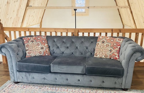 Syracuse Casa | Cozy Red Barn.....