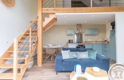 Saint-Mathurin-sur-Loire Cabaña | Casa acogedora entre Angers y Saumur con terraza privada y moderna renovación