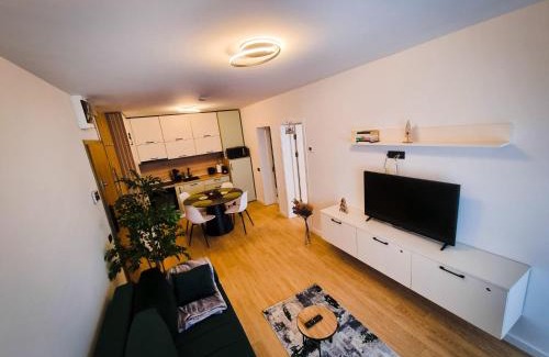 Vladeni Apartamento | Cozy Retreat Grand Chalet Aparthotel