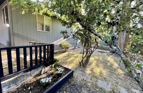 Puyallup Apartamento | Cozy retreat near Western Washington Fairgrounds