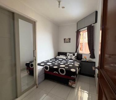 Chinatown Apartamento | Cozy Room by StayIn Jakarta
