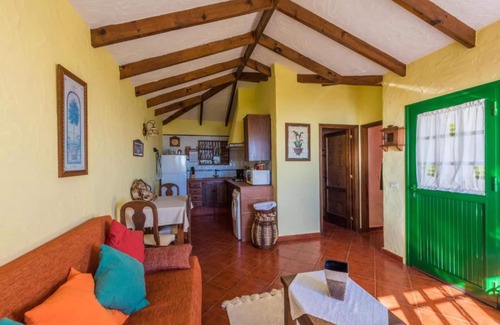 Isora Cabaña | Casa Rural con Hermosas Vistas BBQ para una Estancia Ideal