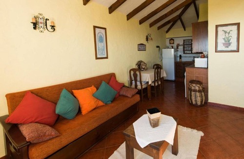 Isora Cabaña | Casa Rural con Hermosas Vistas BBQ para una Estancia Ideal