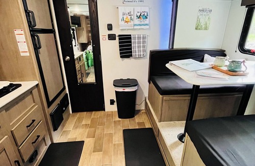 Orland Casa | Cozy RV in Charming Orland with AC