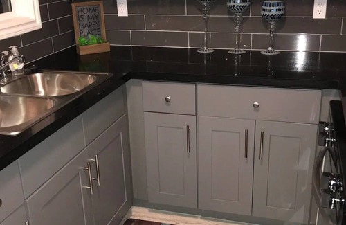 San Bernardino Casa | Cozy SanB Home