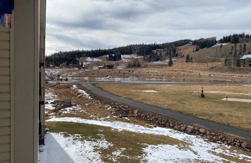 Brian Head Condominio | Lujo asequible en la base de Brian Head Peak