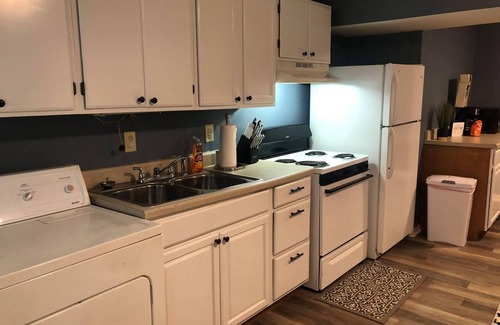 Waynesboro Apartamento | Cozy Space in Downtown Waynesboro Close to Parkway, BR Tunnel, 151