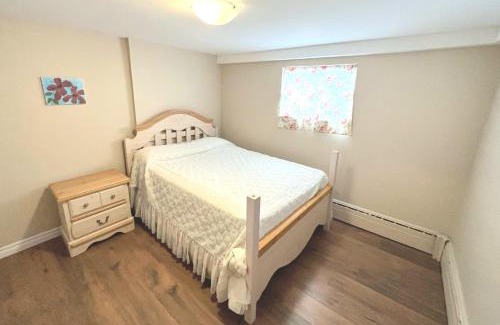 Laval-des-Rapides Apartamento | Cozy spacious Apt In Laval, Greater Montreal