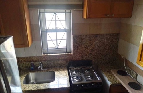 Ziadie Gardens Apartamento | Cozy Spacious Cottage Styled Apartment