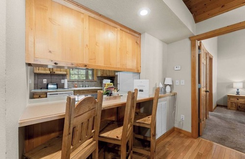 Reeds Spring Cabina | Cozy Stonebridge Cabin, near Silver Dollar City