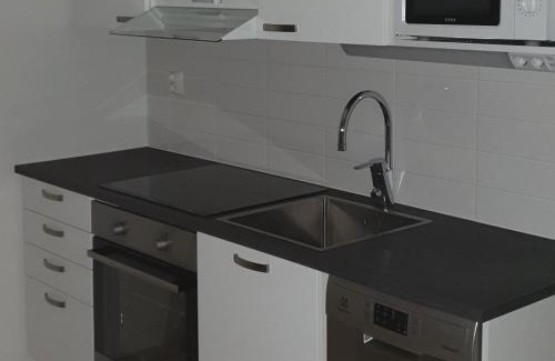 Lantinen District Apartamento | Cozy Studio in Espoo - Free Garage Parking