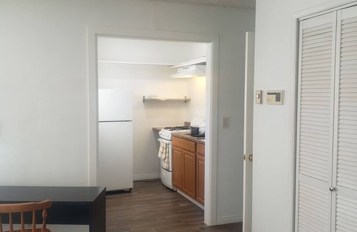 Chatsworth Apartamento | Cozy studio in fabulous Los Angeles with AC, WiFi