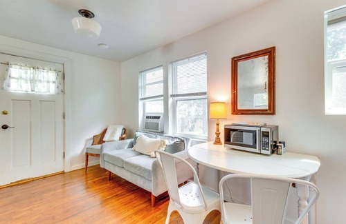 Central Oklahoma City Apartamento | Cozy Studio in Heart of OKC Plaza District!
