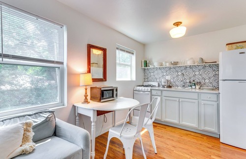 Central Oklahoma City Apartamento | Cozy Studio in Heart of OKC Plaza District!