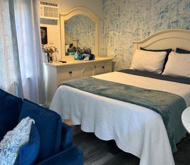 Gulf Gate Estates Apartamento | Cozy Studio only 10 minutes by car of Siesta Key