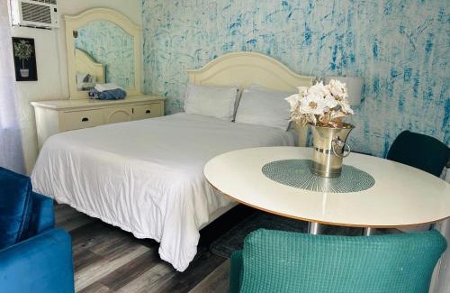 Gulf Gate Estates Apartamento | Cozy Studio only 10 minutes by car of Siesta Key