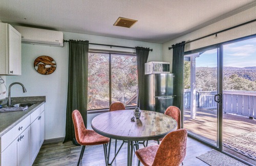 Ahwahnee Apartamento | Cozy Studio w/ Well-Being Retreat: Near Yosemite!