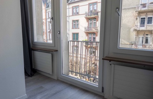 Sihlfeld Apartamento | Cozy Studio with Balcony in the City BE37