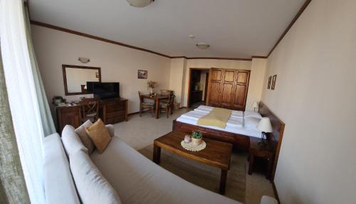 Shiligarnika Apartamento | Cozy studio with balcony and incl SPA in 4-star hotel Saint Ivan Rilski , Bansko