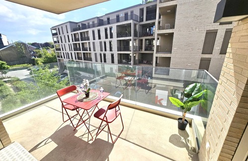Gare Apartamento | Cozy studio with sunny terrace