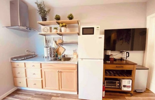 Moreno Valley Apartamento | Cozy studio with private Yard