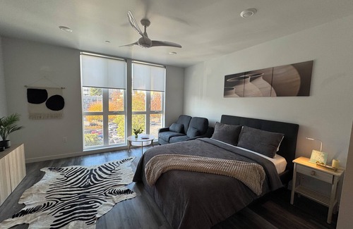 Midtown Sacramento Apartamento | Cozy studio with WiFi, AC, fitness room in lovely midtown of Sacramento.