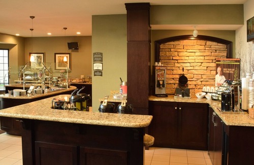 Beckett Ridge Condominio | Cozy Suite | Daily Breakfast and Indoor Pool