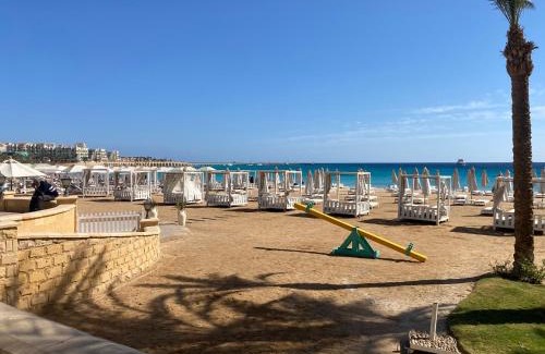 Sahl Hasheeh Apartamento | Cozy Suite in Azzurra Resort Sahl Hasheesh 95 SqM