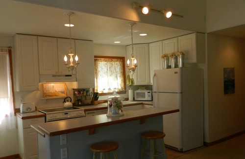 Sunset Beach Casa | Acogedor Sunset Beach Cottage junto al lago y al océano, entorno tranquilo * Wi-Fi *