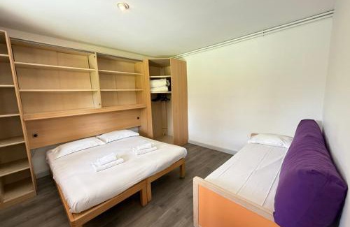 La Roque-sur-Pernes Casa | Cozy T2 cottage with private terrace