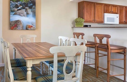 Round Hill Village Condominio | Cozy Tahoe Escape: 2BR Suite @ Wyndham South Shore