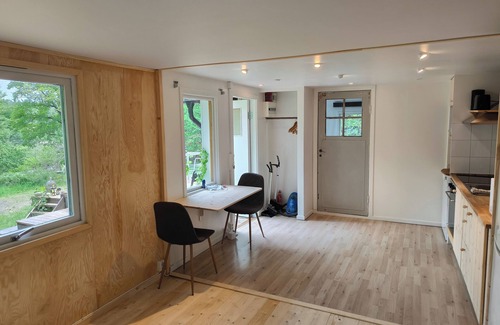Tyreso O Cabina | Cozy tiny house Retreat in Stockholm archipelago