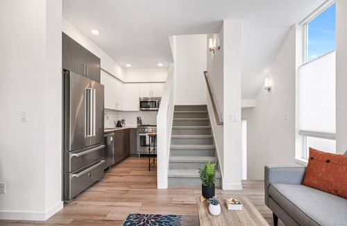 Green Lake Casa | Cozy Townhome Steps from Green Lake Park