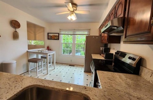 Montgomery Village Casa | Cozy Townhome