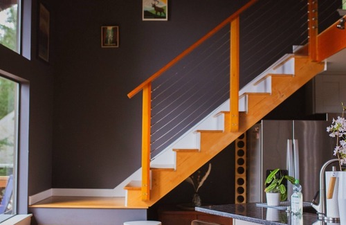 Lummi Island Cabina | Cozy Treetop Cabin *Hot Tub*