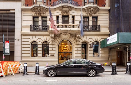 Central New York City Apartamento | Cozy Two-Bedroom at The Historic Mansfield Residence