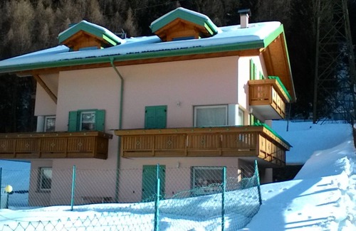 Pellizzano Apartamento | Cozy two-room apartment with 4 beds + sofa bed.