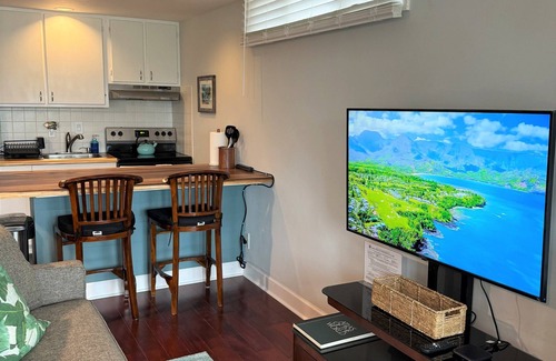 Waikoloa Condominio | Cozy, updated King studio located on golf course in popular Waikoloa Village.