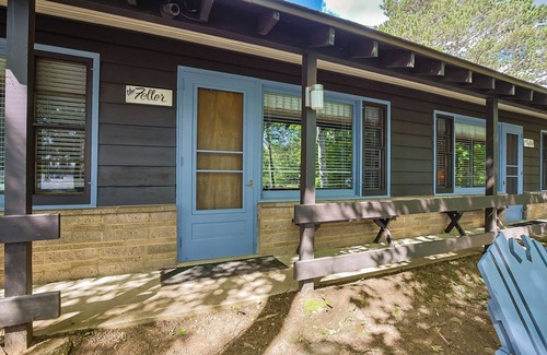 Presque Isle Apartamento | Cozy Updated Lakeside Retreat W/ Full Kitchenette