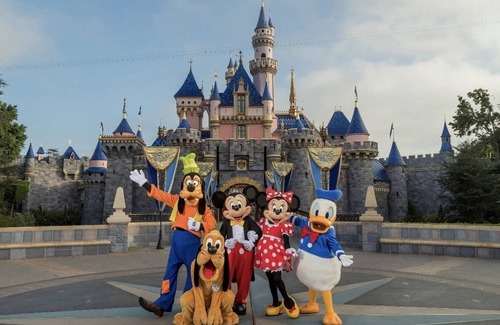 Platinum Triangle Condominio | Cozy upscale 1Br Near Disneyland & Angel Stadium