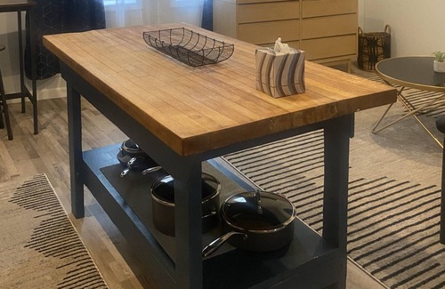 Portage Apartamento | Cozy upstairs New Remodeled apartment .. In Down Town Portage