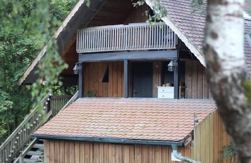 Neunburg vorm Wald Apartamento | Cozy vacation apartment for 4 people