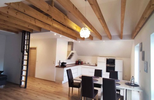 Vollmarshausen Apartamento | Cozy vacation apartment in Lohfelden district of Kassel, up to 5 people