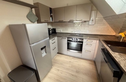 Meerbusch Apartamento | Cozy vacation apartment "Hasenwiese" for 4 people in a quiet location