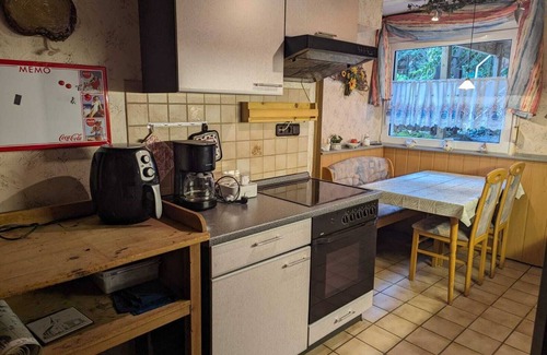 Oberschledorn Apartamento | Cozy vacation apartment on Hellwiges Hof with dog/horse Medebach / Sauerland