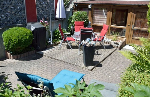 Ostrach Apartamento | Acogedor apartamento de vacaciones "Waldraff" con terraza, Wi-Fi y parque infantil